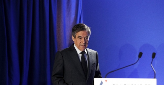 Fransız Cumhurbaşkanı adayı yarıştan çekilmiyor