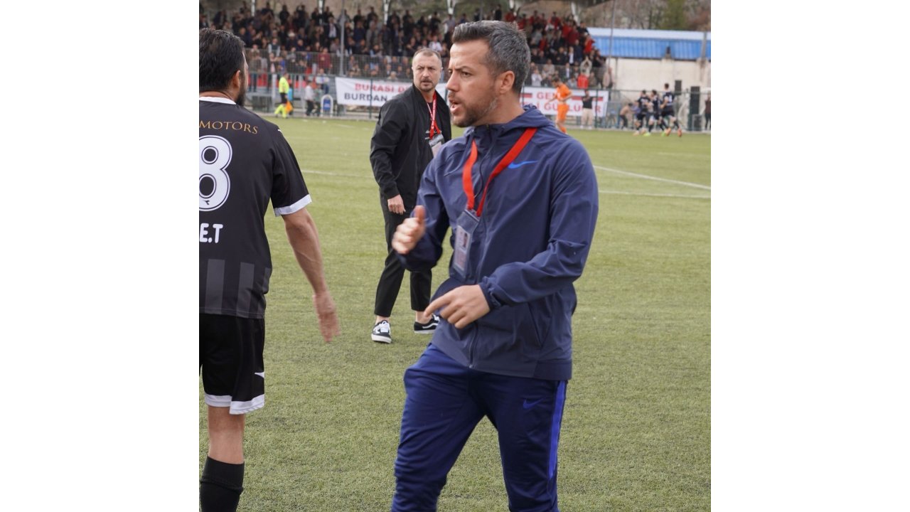 Develigücü’nde Turgut Altınkapı İle Yollar Ayrıldı