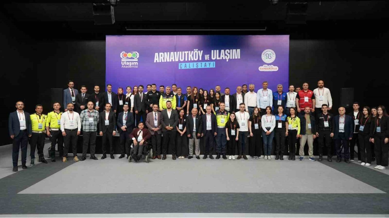 Trafik Haftasında Arnavutköy Belediyesinden: Ulaşım Sempozyumu Ve Çalıştayı Gerçekleştirildi