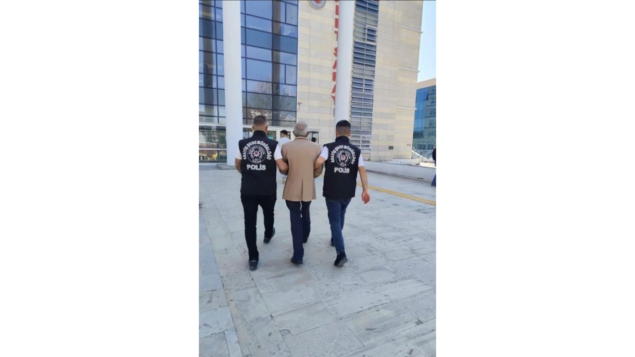 (Düzeltme) Birden Fazla Kişiyi Aynı Sebeple Öldürme Suçundan 94 Yıl Kesinleşmiş Hapis Cezası Olan Şahıs Yakalandı