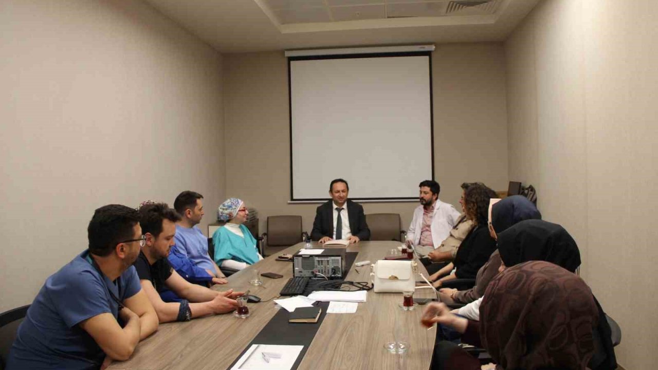 Kütahya Şehir Hastanesinde Primer Sezaryen Oranları Masaya Yatırıldı