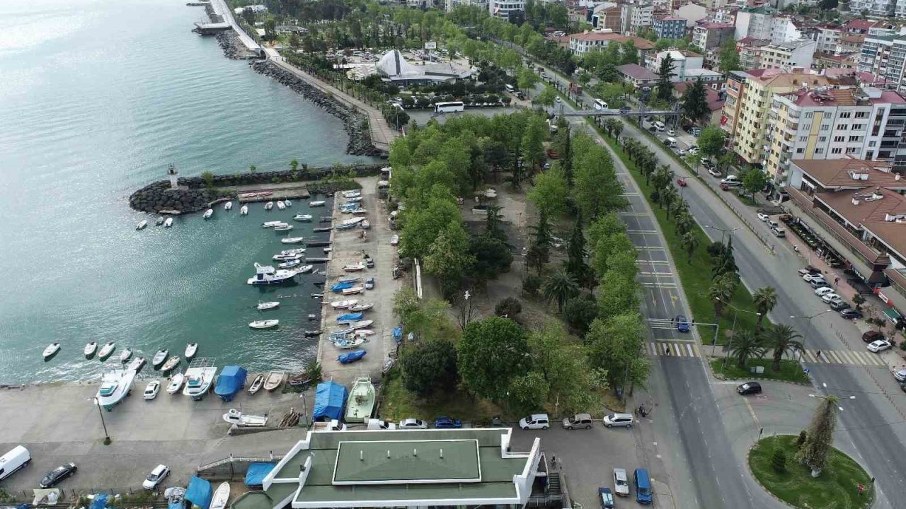 Akçaabat Sahil Park 3. Etap Yenileme Çalışmaları Başlıyor