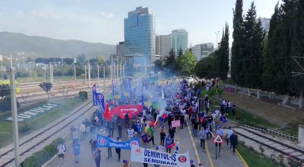 Burulaş’ta Grev Kararı: Toplu Taşıma 20 Mayıs’ta Duruyor