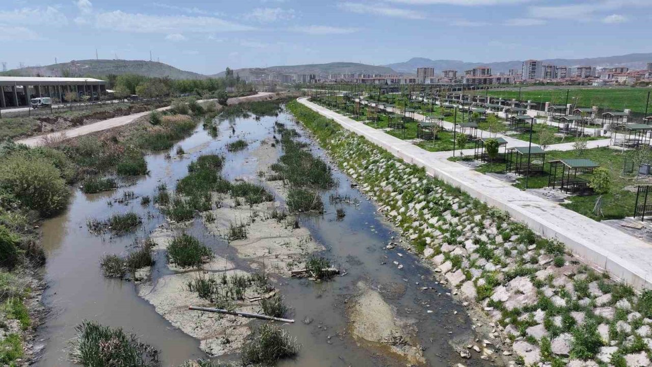 Ova Çayı Islah Ediliyor, Sincan’ın Çehresi Değişiyor