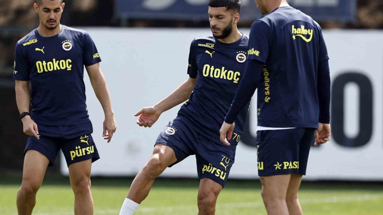 Fenerbahçe, Başakşehir Maçı Hazırlıklarını Tamamladı
