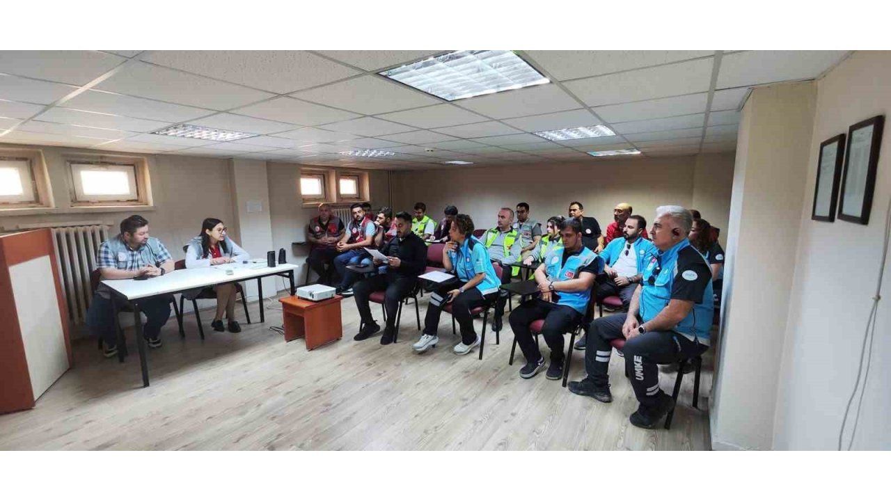 Eskişehir’de ’hastane Afet Planı’ Kapsamında Afet Tatbikatı Gerçekleştirildi