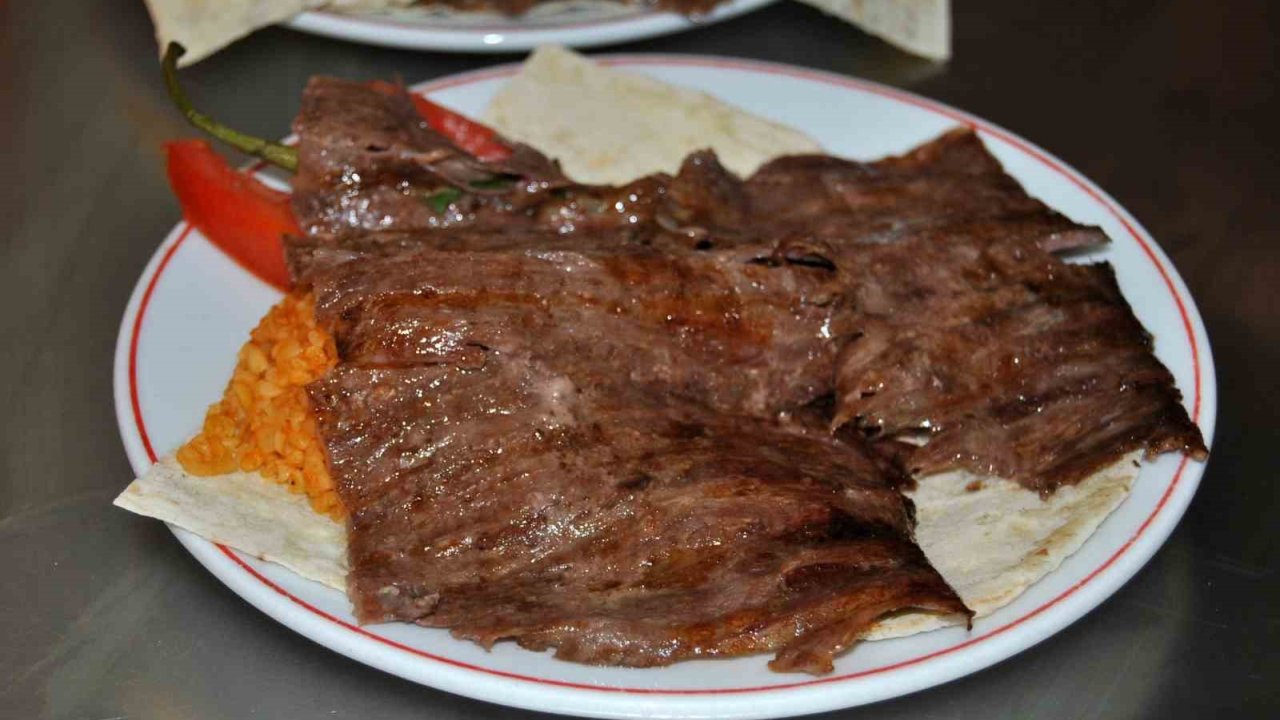 Erzincan’da Et Dönere Yapılan Zam Geri Alındı: 290 Tl