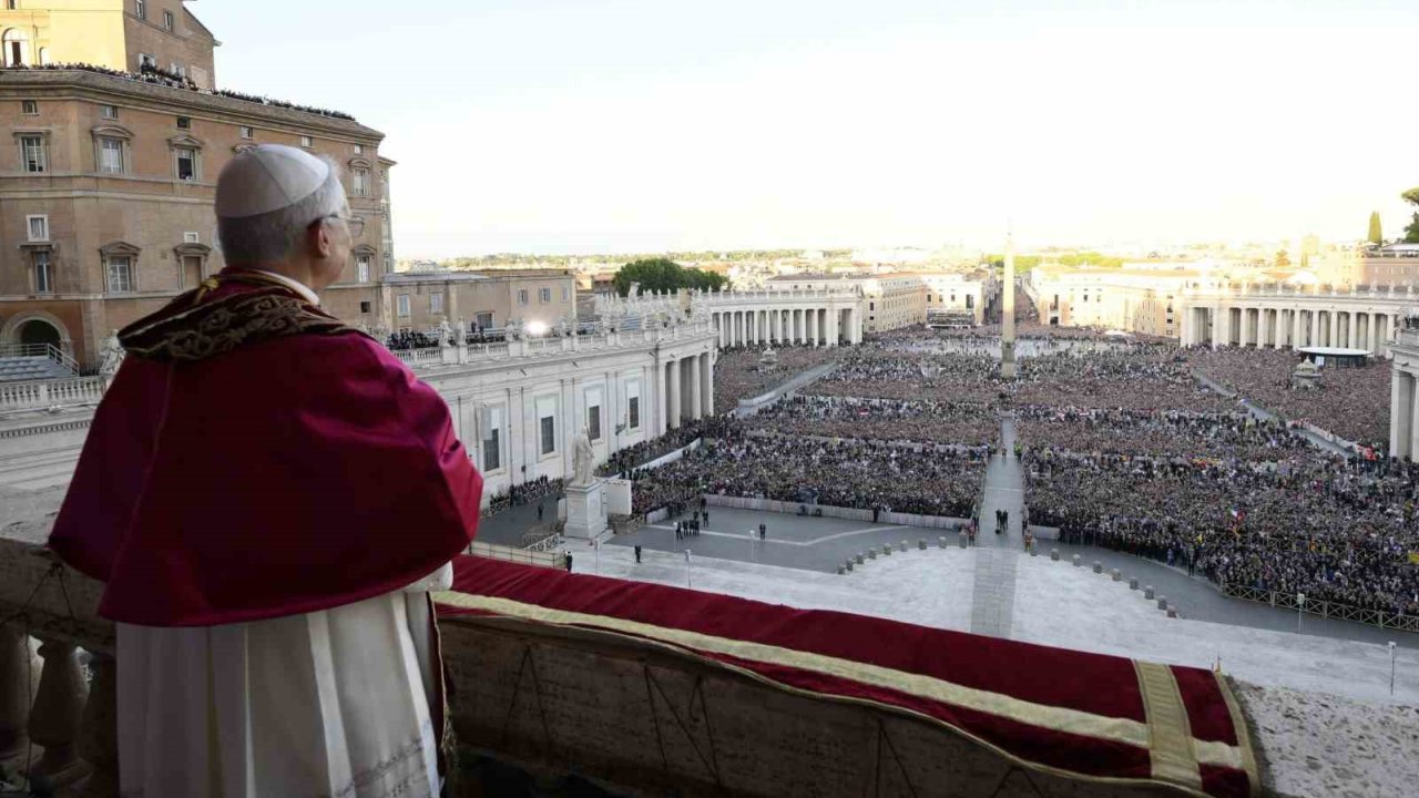 Yeni Papa Abd’li Kardinal Robert Francis Prevost Oldu