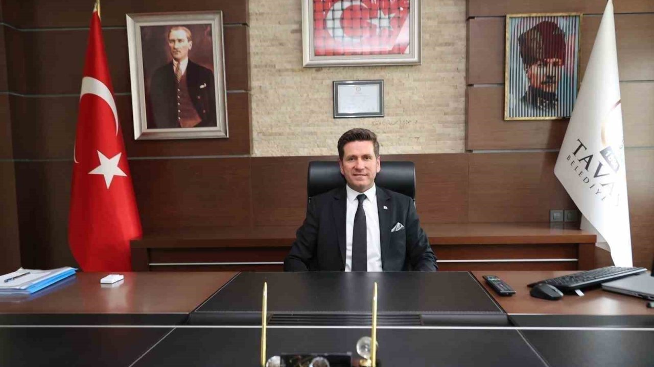 Tavas Belediyesinden Annelere Özel Film Gösterimi