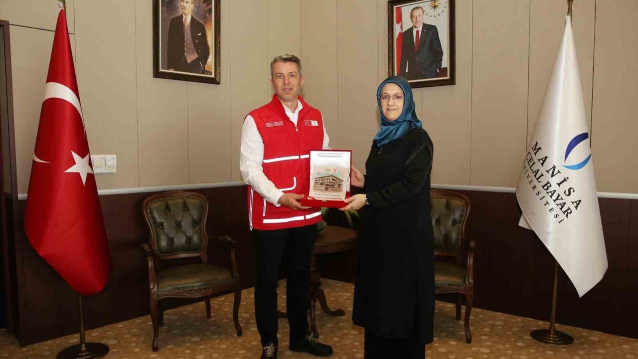 Türk Kızılay Manisa, Üniversite Öğrencileri İçin Butik Açacak