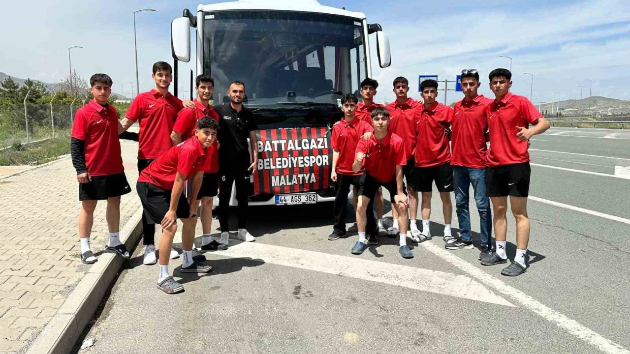 Battalgazi Belediyesi’nin Spor Yatırımları Meyvesini Veriyor