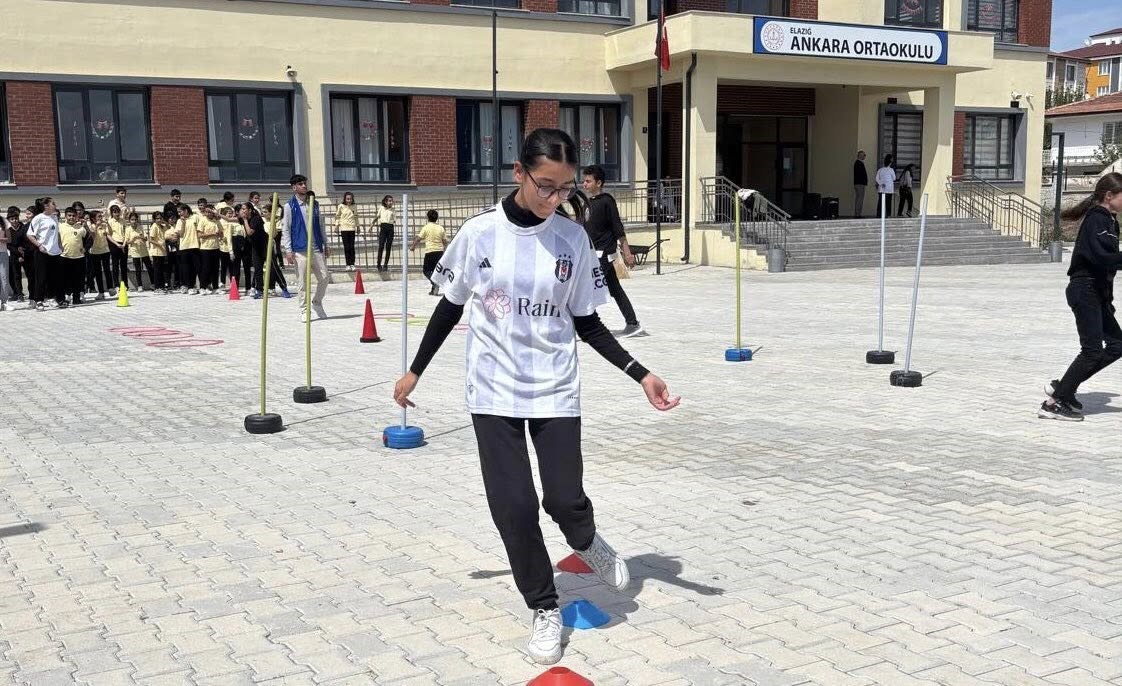 Elazığ Gençlik Merkezleri Çocuk Ve Gençlerin Hayatlarına Dokunuyor