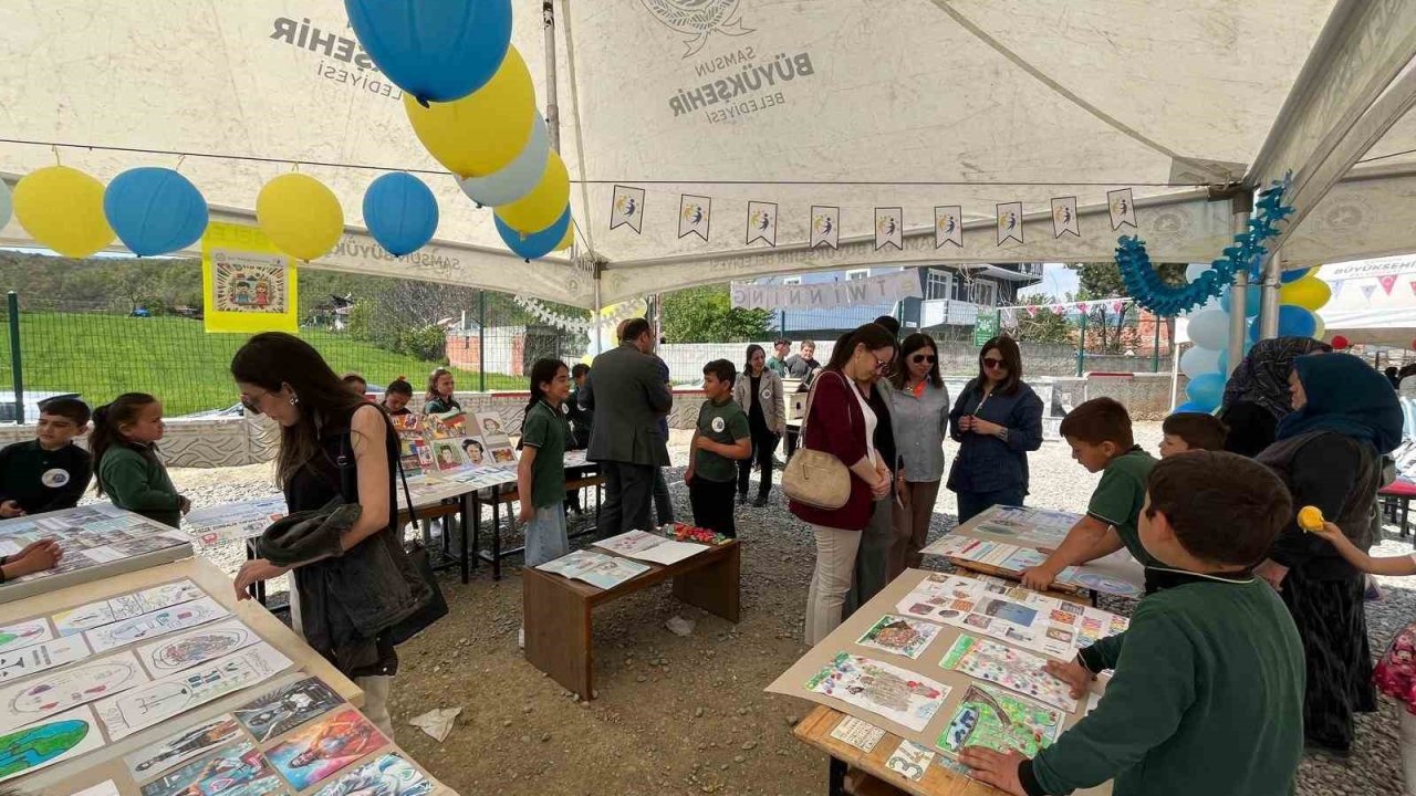 Etwinning’in 20. Yılında Göl’de Proje Sergisi