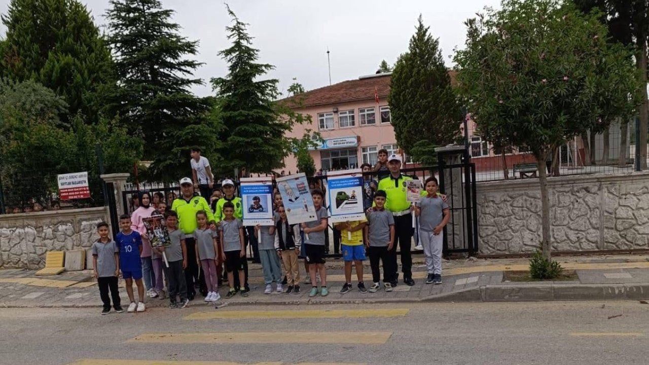 Sarıgöl’de Trafik Haftası Çeşitli Etkinliklerle Kutlandı