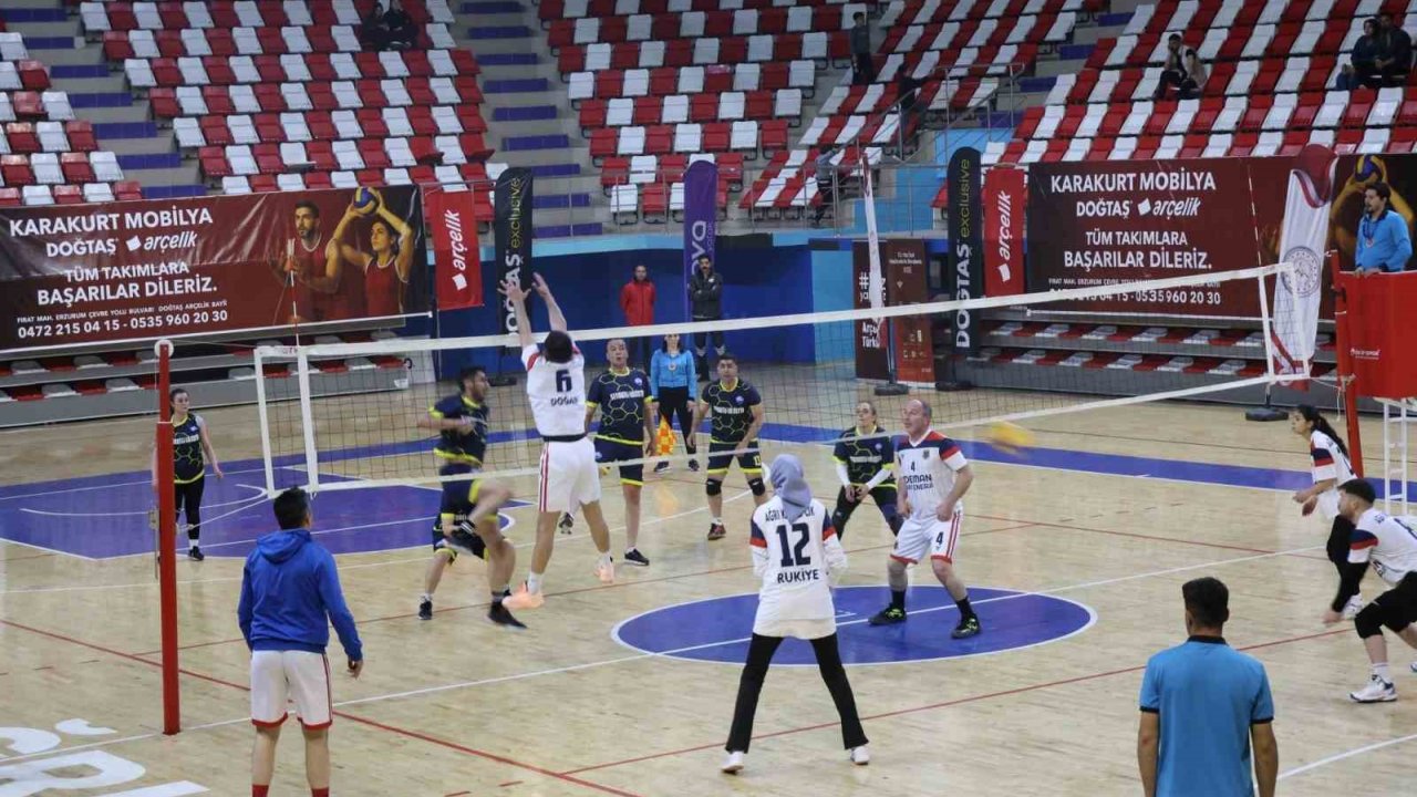 500 Sporcunun Mücadele Ettiği Dev Turnuvada Kupa Sahibini Buldu