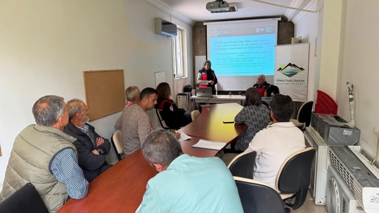 Çiftçilere Örtü Altı Yetiştiricilik, Hastalık-zararlılar Ve Mücadele Konusunda Bilgilendirme