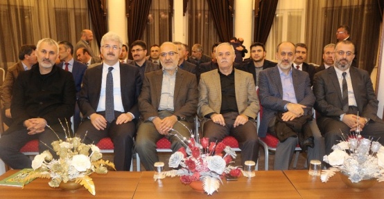 Konya İHH’dan ’Yetim Gülerse Dünya Güler’ programı