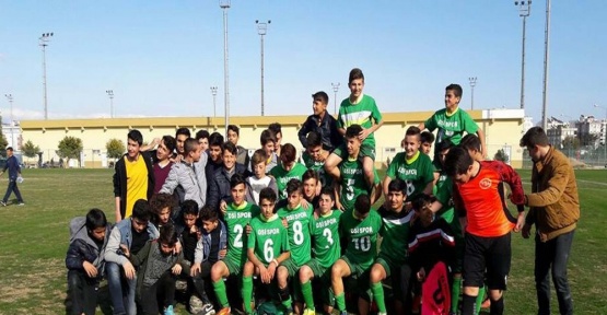 DSİ Spor U15 takımı Antalya şampiyonu oldu
