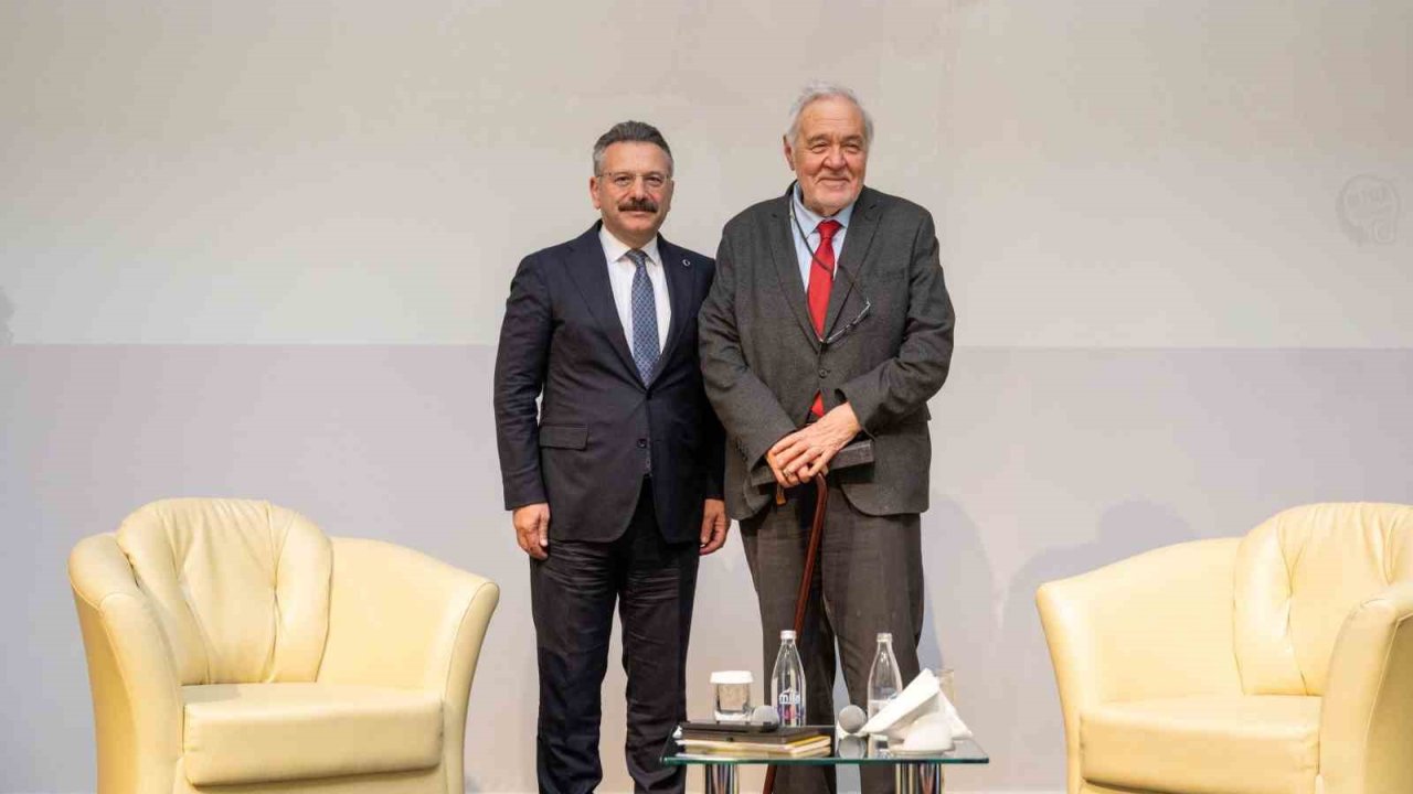 Eskişehir’de İlber Ortaylı’nın Katılımıyla