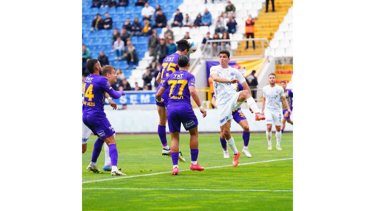 Trendyol Süper Lig: Eyüpspor: 0 - Kasımpaşa: 1 (İlk Yarı)