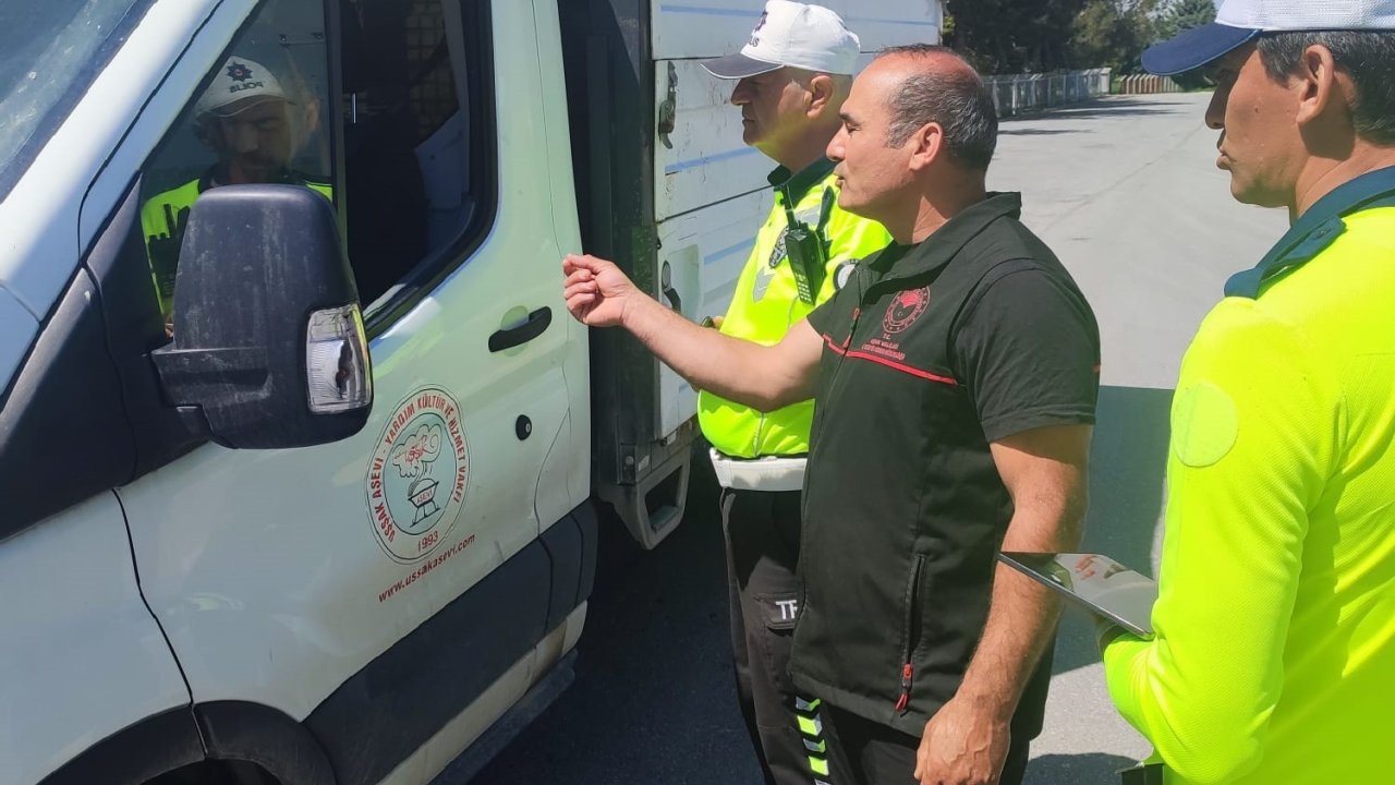 Uşak’ta Kurbanlık Sevkiyatlarına Sıkı Denetim Devam Ediyor