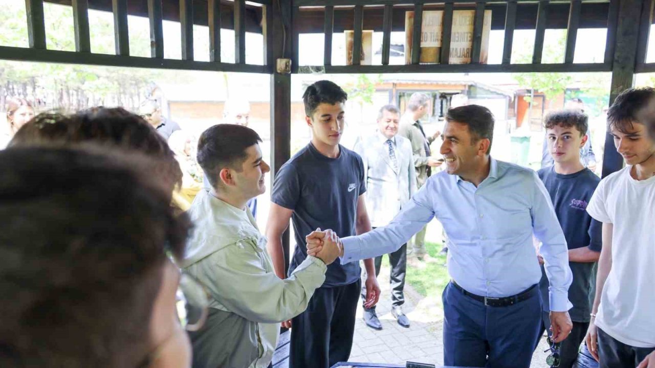 Bilecik Valisi Aygöl’den Yks Öncesi Öğrencilere Moral