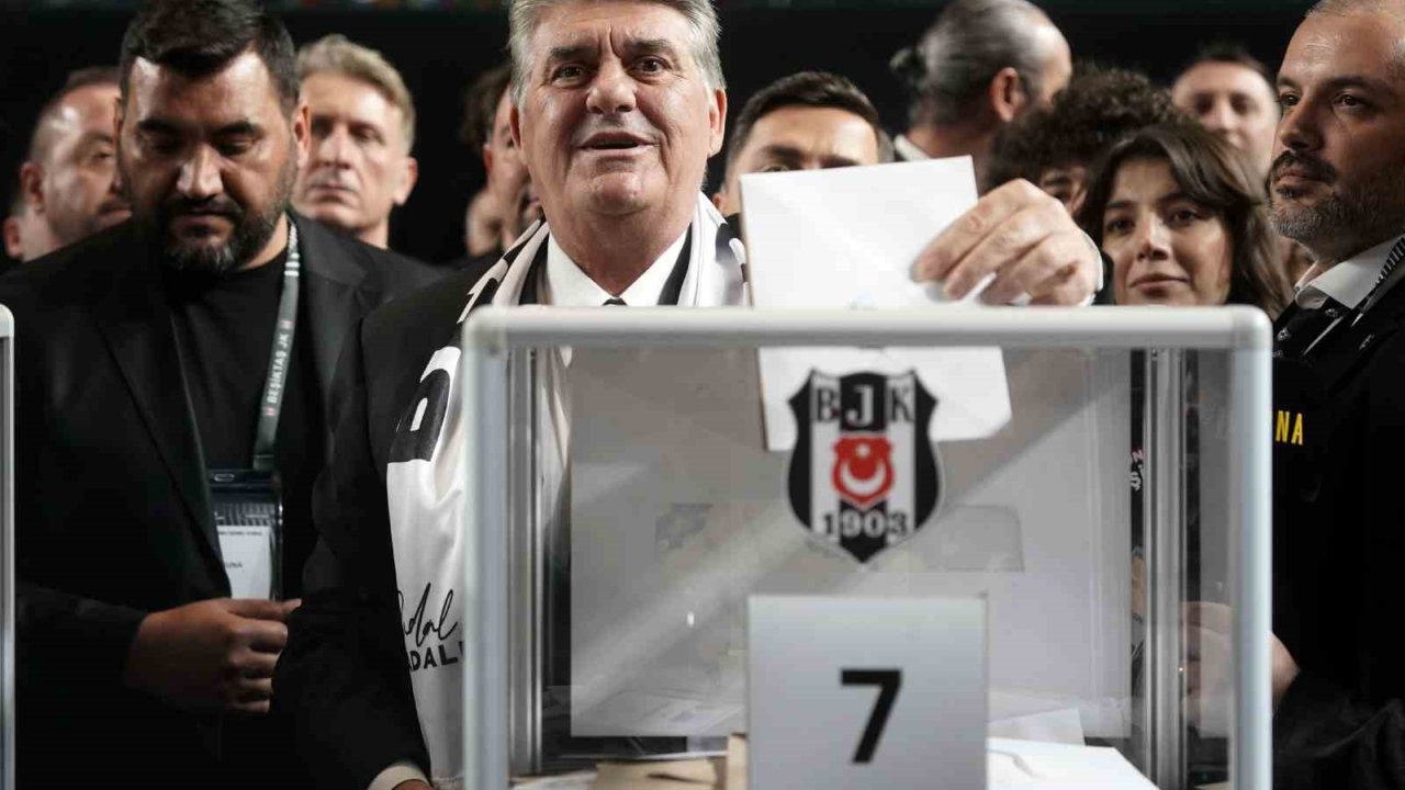 Serdal Adalı Oyunu Kullandı