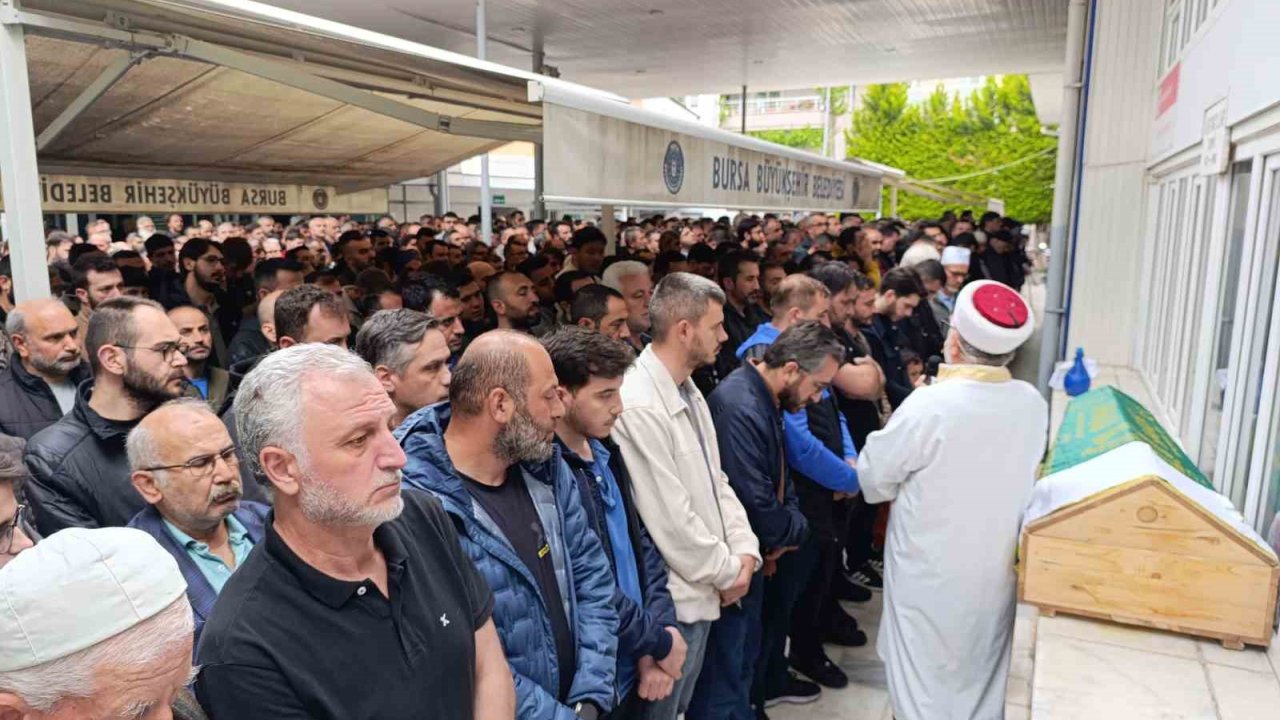 Kazada Hayatını Kaybeden Şahıs İnegöl’de Toprağa Verildi