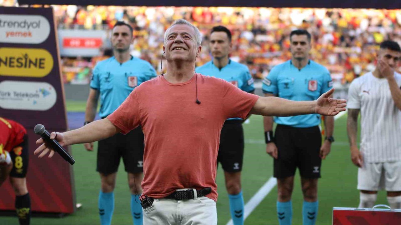 Trendyol Süper Lig: Göztepe: 1 - Atakaş Hatayspor: 1 (İlk Yarı)