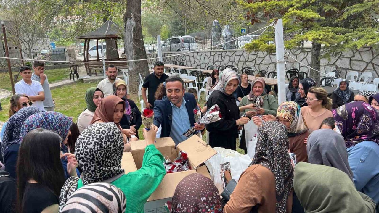 Akçadağ’da Anneler Günü Etkinliği