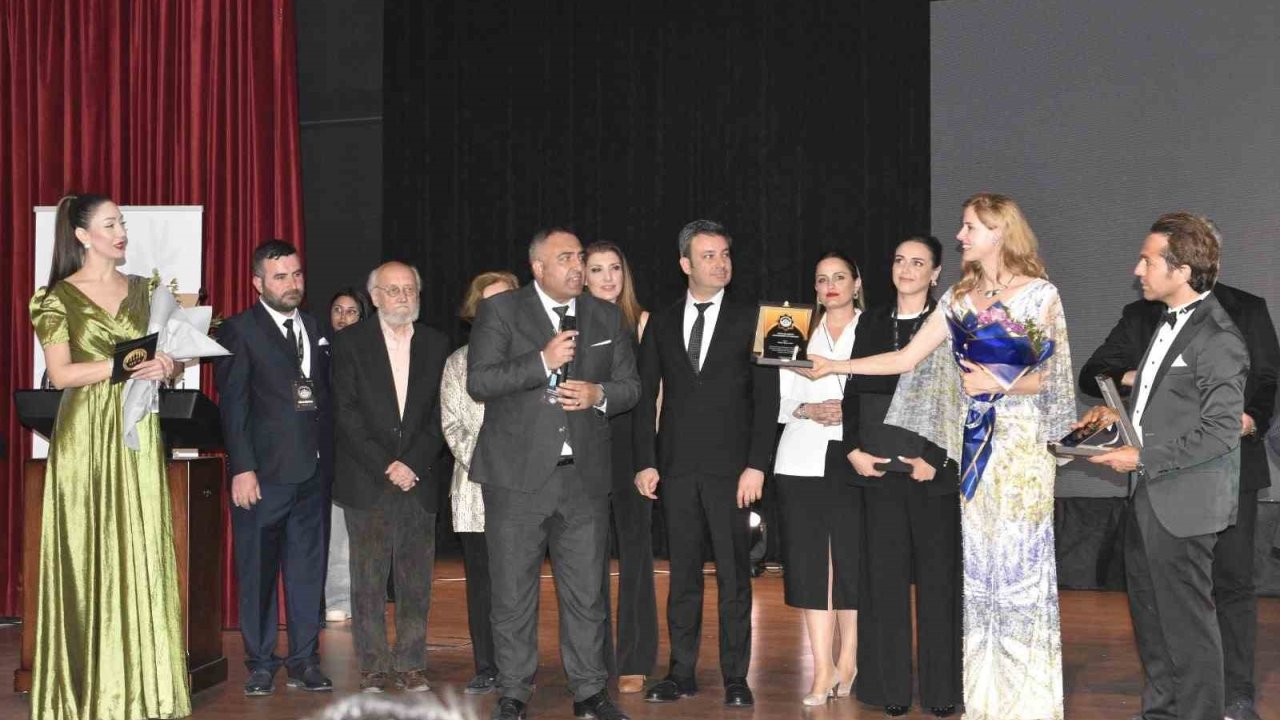 ’bitlis Beş Minare 1. Uluslararası Film Festivali’ Gala Gecesiyle Sona Erdi