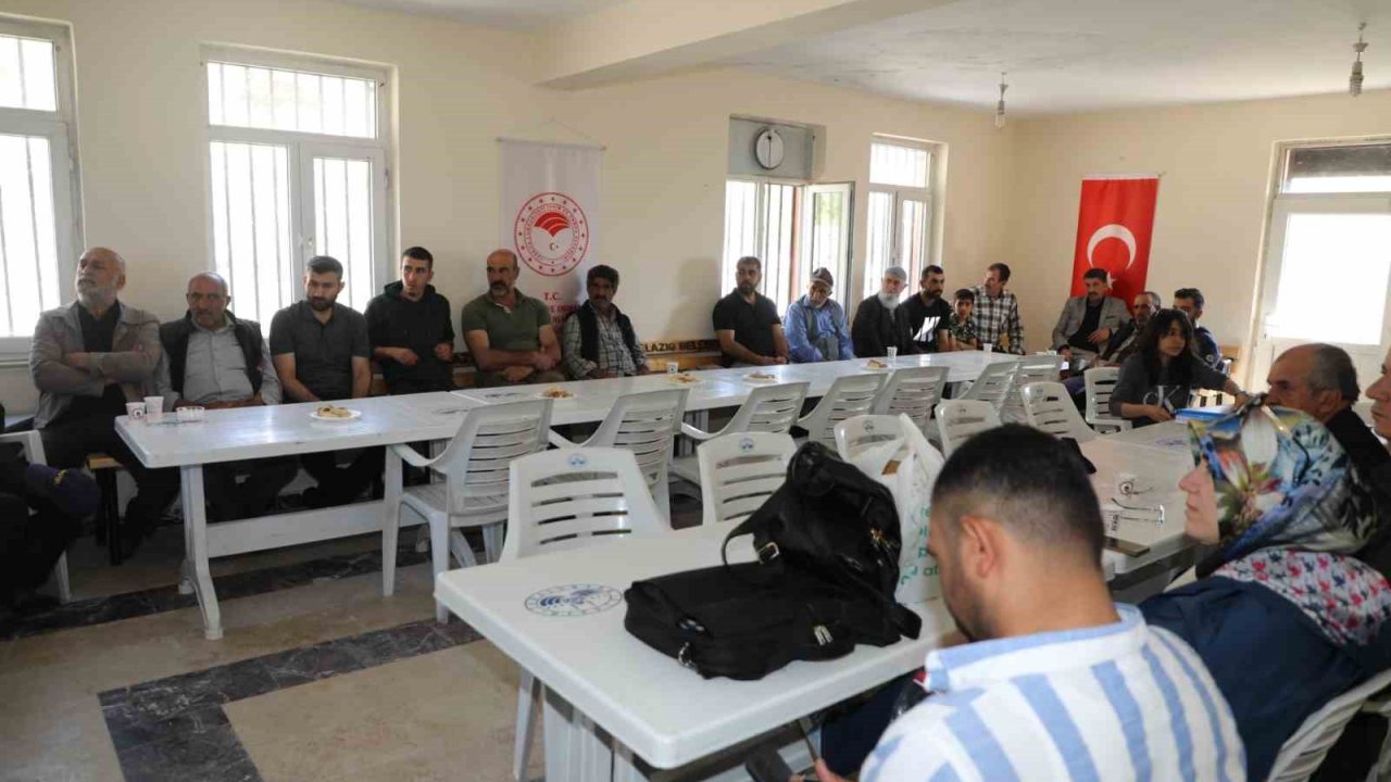 Elazığ’da Üreticilere Yönelik Eğitimler Sürüyor