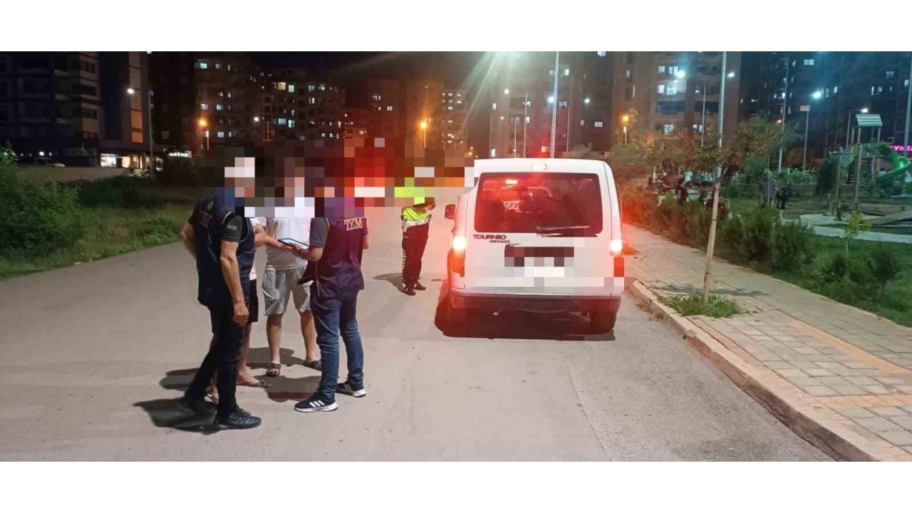 Kozan’da Hapis Cezasıyla Aranan 5 Hükümlü Yakalandı