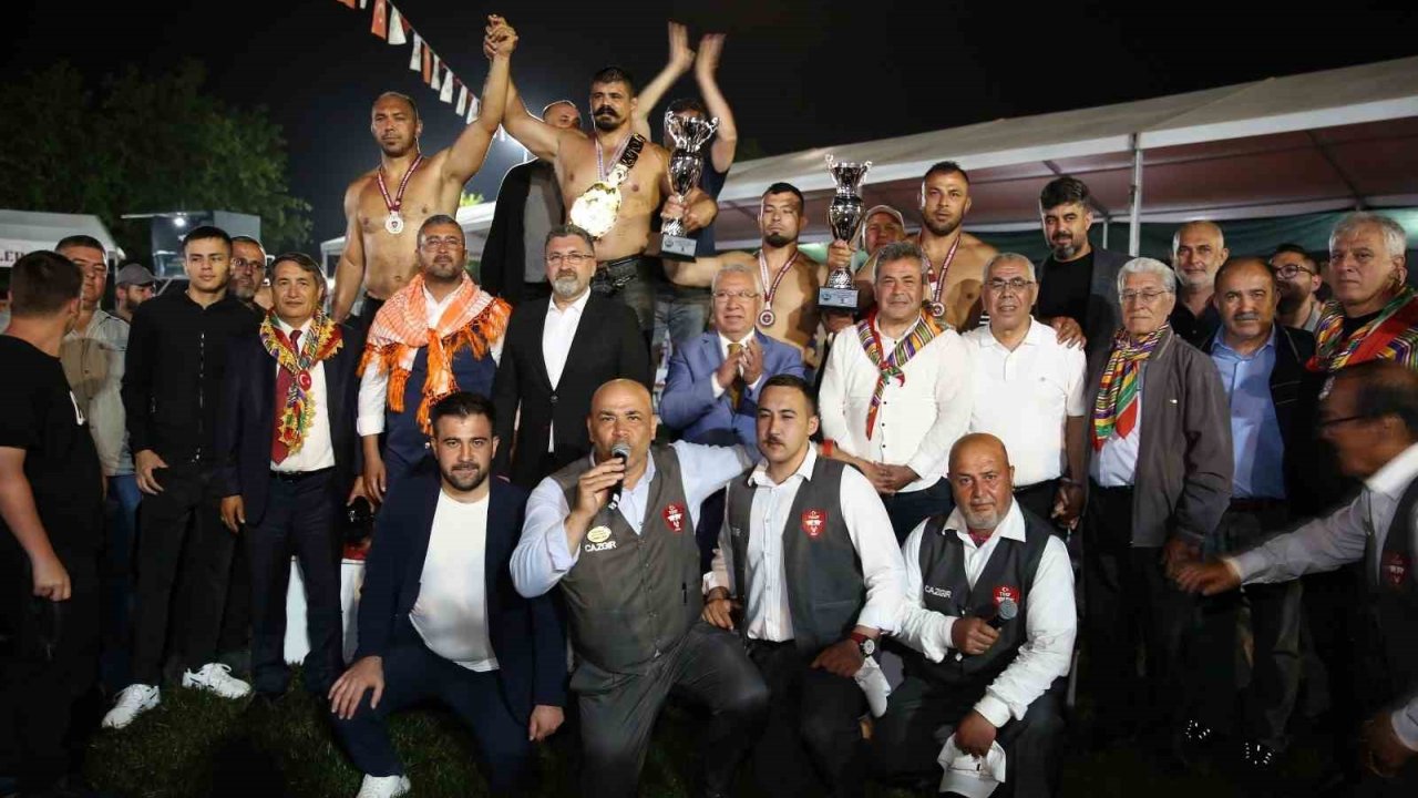 Serik’te Başpehlivan Cengizhan Şimşek Oldu