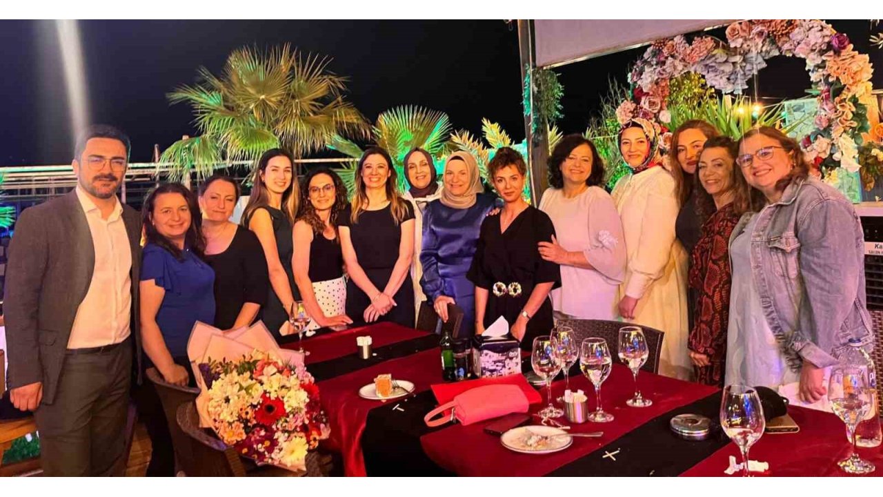 Hemşireler Günü’nde Gönüllerince Eğlendiler