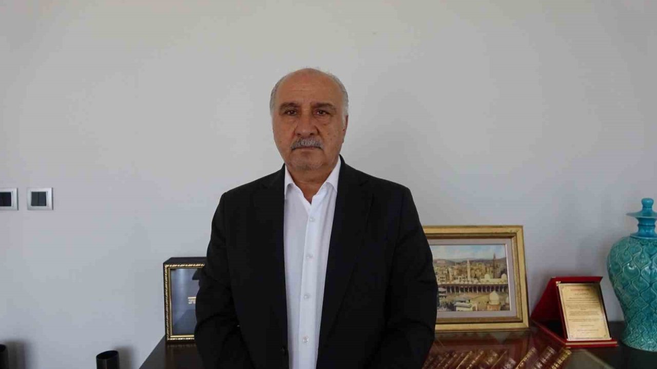 Kanaat Önderi Vejdi Kahraman: