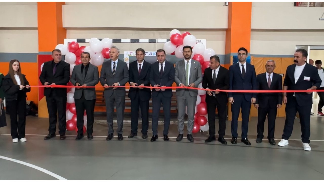 Yüksekova Fen Lisesi Öğrencilerinin Projeleri Göz Kamaştırdı