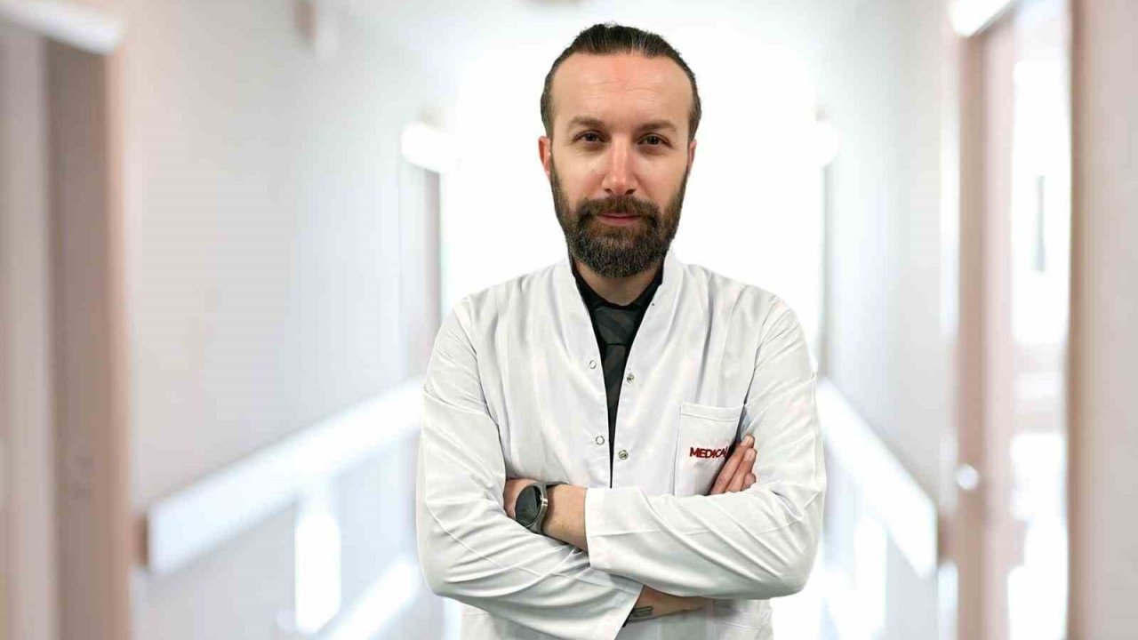 ‘Tiroit Kanserindeki Artışın Tek Sebebi Çernobil Değil’