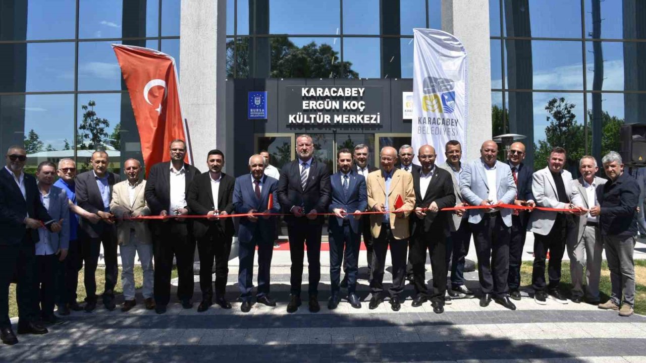 Karacabey 1. Kitap Fuarı Görkemli Bir Törenle Açıldı