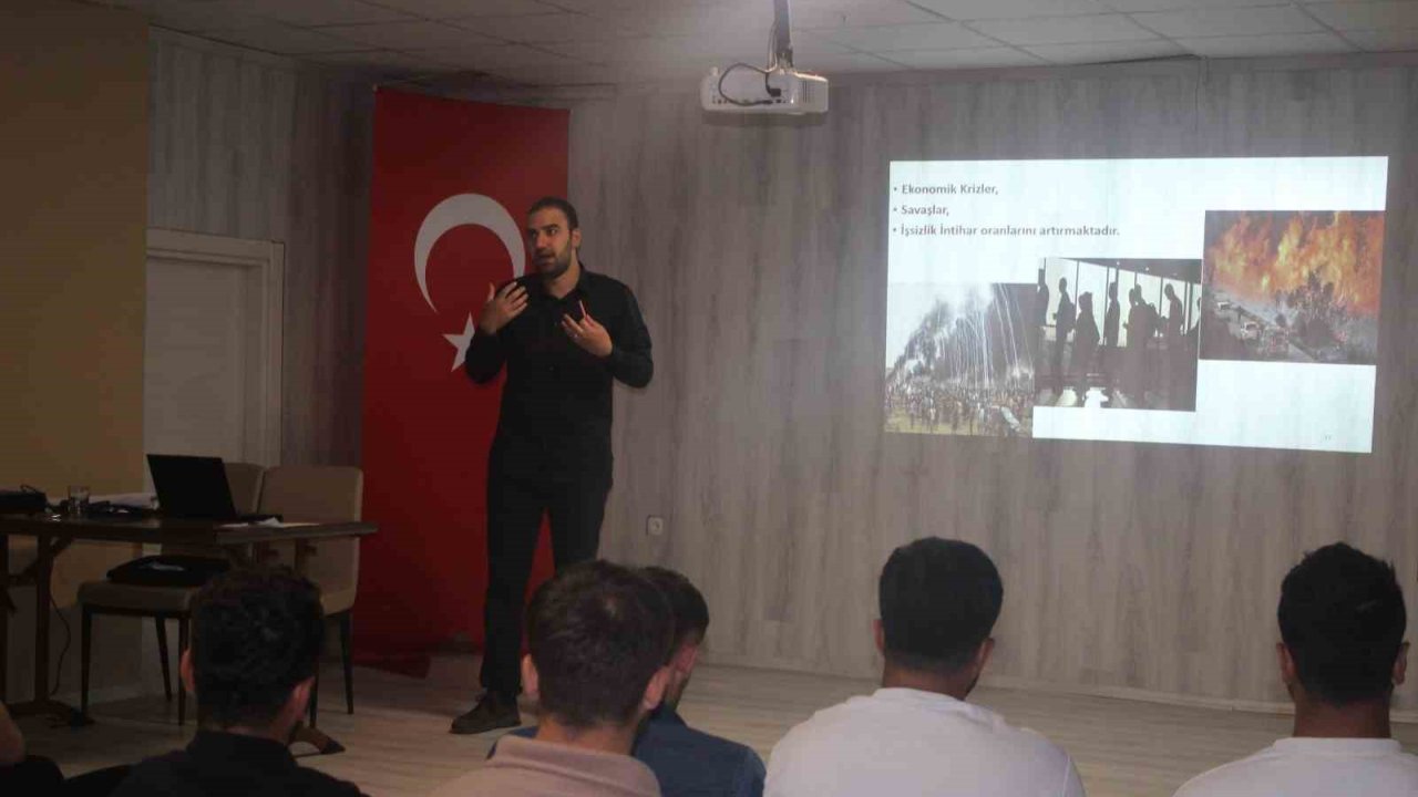 İntiharı Önleme Ve Ruh Sağlığı Masaya Yatırıldı