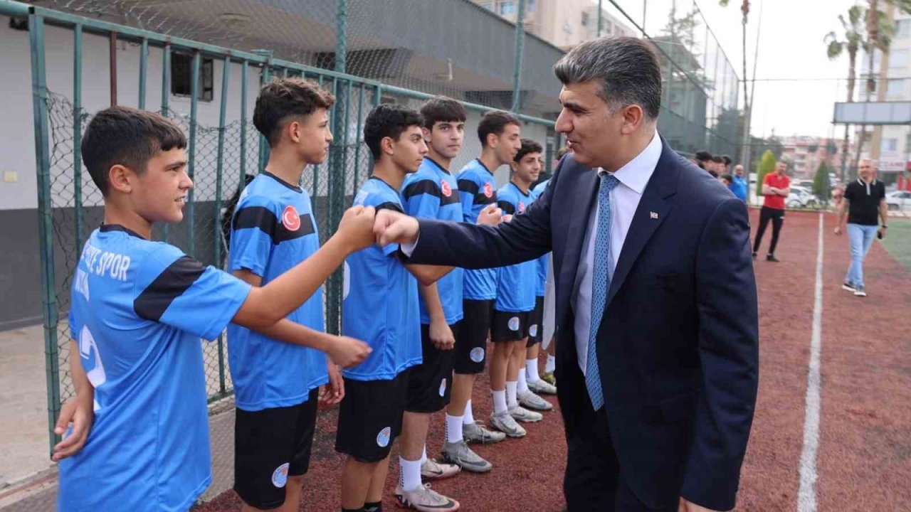 Akdeniz Belediyesi Futbol Takımı Türkiye Şampiyonasına Gidiyor