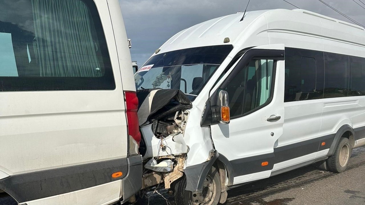 Siverek’te Öğretmen Servisleri Kaza Yaptı: 28 Yaralı