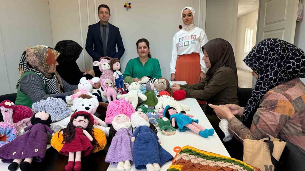 Samsat’ta Çocuklara Organik Bebek Üretiliyor