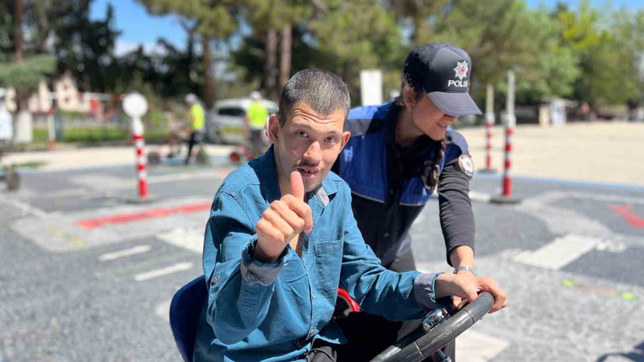 Trafik Eğitimiyle Hem Öğrendiler Hem Eğlendiler