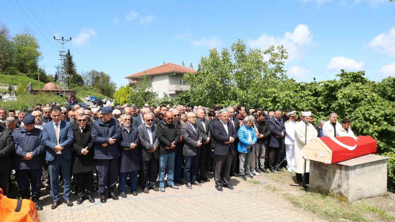 Vali Hacıbektaşoğlu, Polis Memuru Ertunç Gül’ün Cenaze Törenine Katıldı