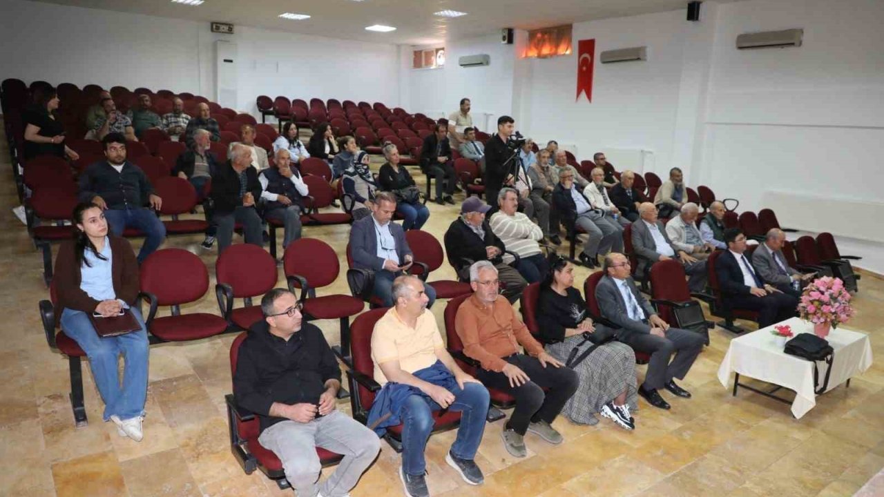 Ağın’da Zirai Don Sonrası Bilgilendirme Toplantısı