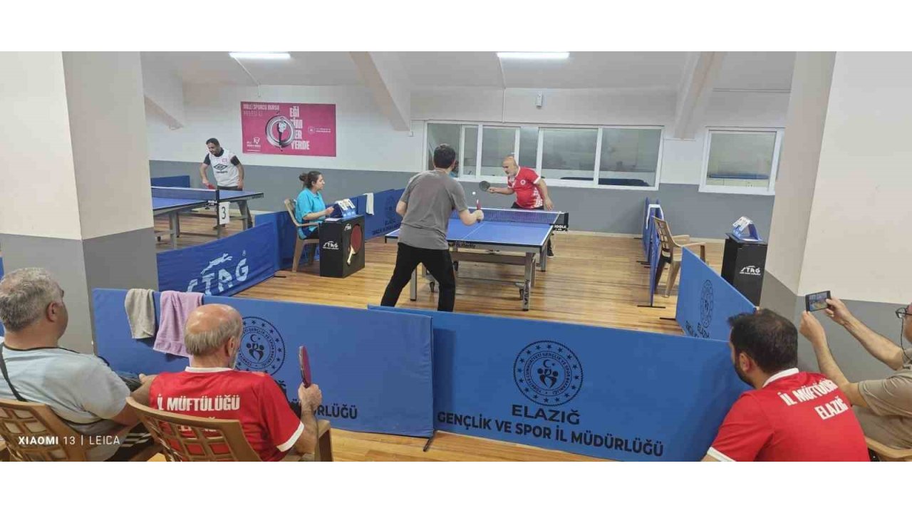 Elazığ’da Kurumlar Ve Kuruluşlar Arası Masa Tenisi Şampiyonası Düzenlendi