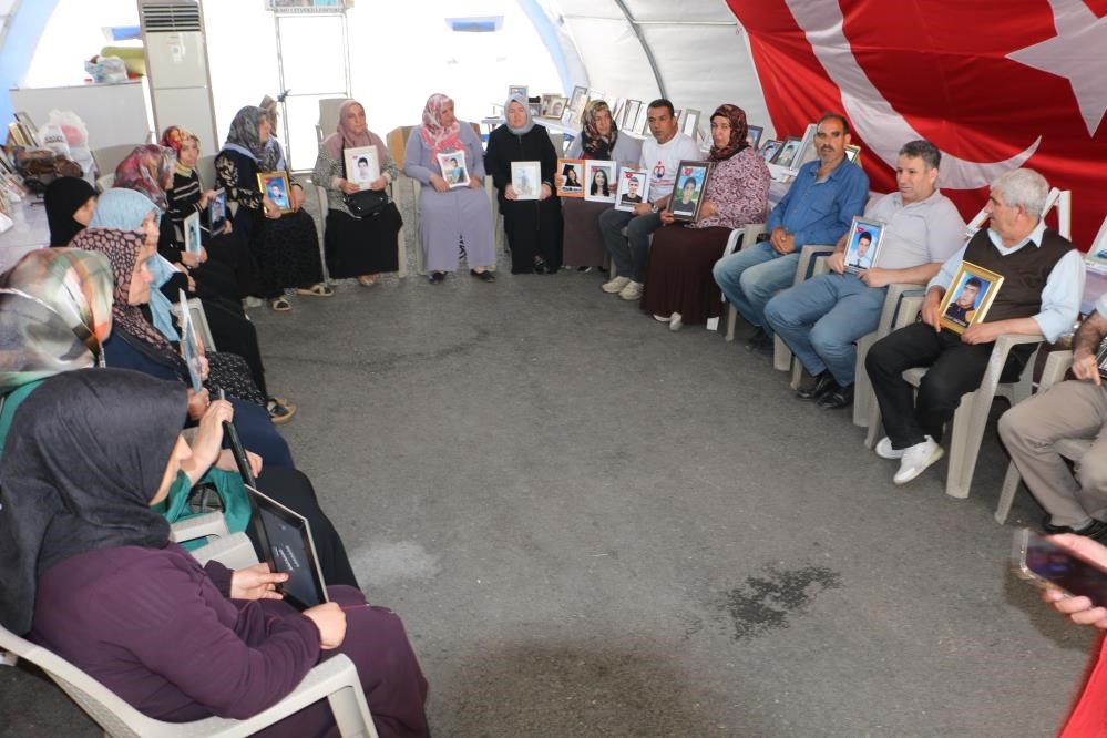 Evlat Nöbetindeki Anne: