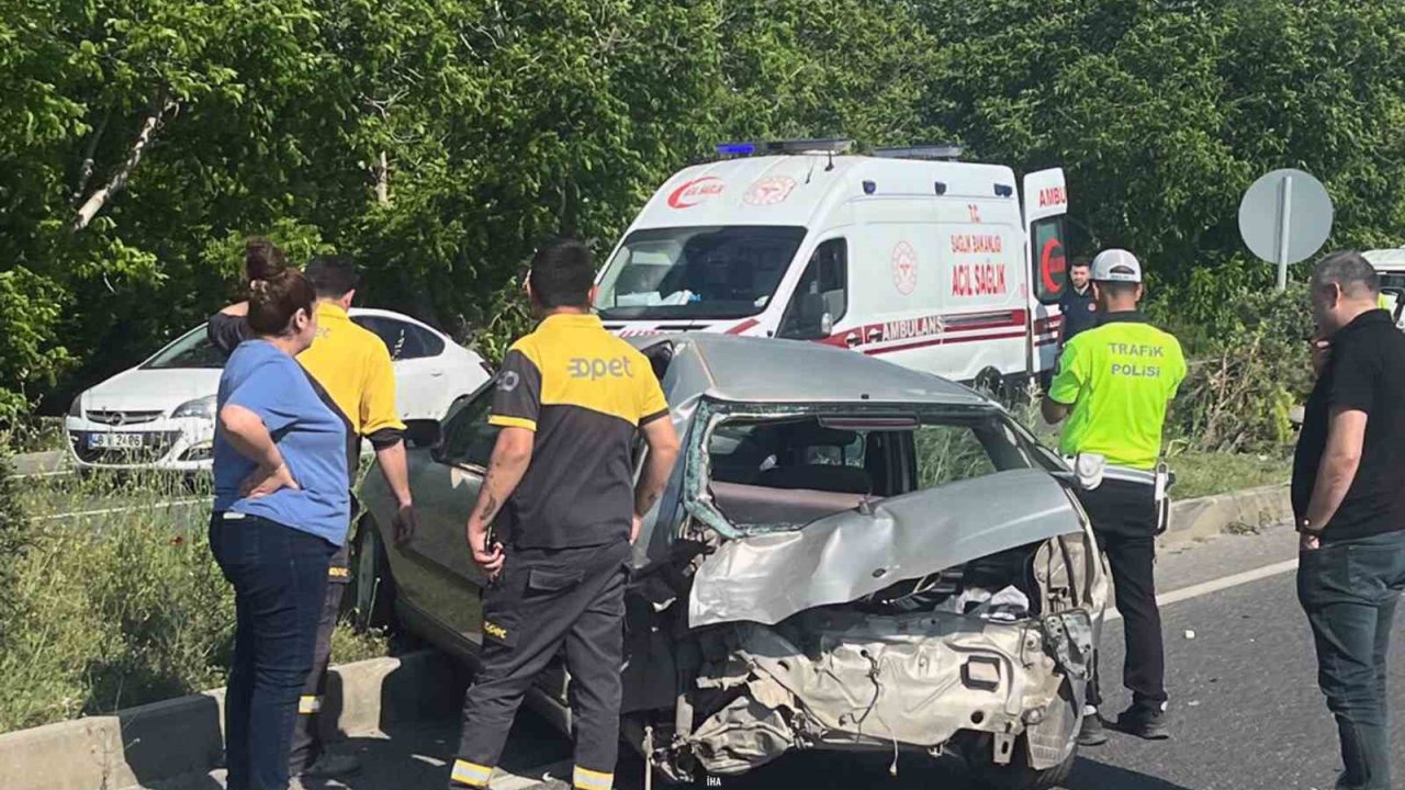 Menteşe-yatağan Karayolunda Kaza: 2 Yaralı