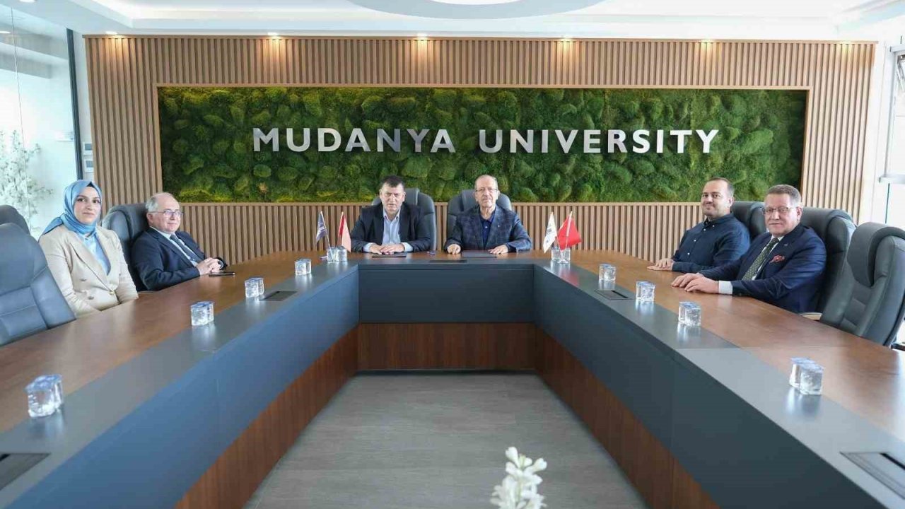 Hayat Hastanesi Ve Mudanya Üniversitesi Arasında İşbirliği